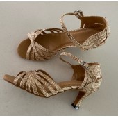 NAOMI GOLD LACE - 2.5 INCH HEEL